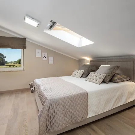Moderne Vala Premium In Mit Whirlpool Und Meerblick *
